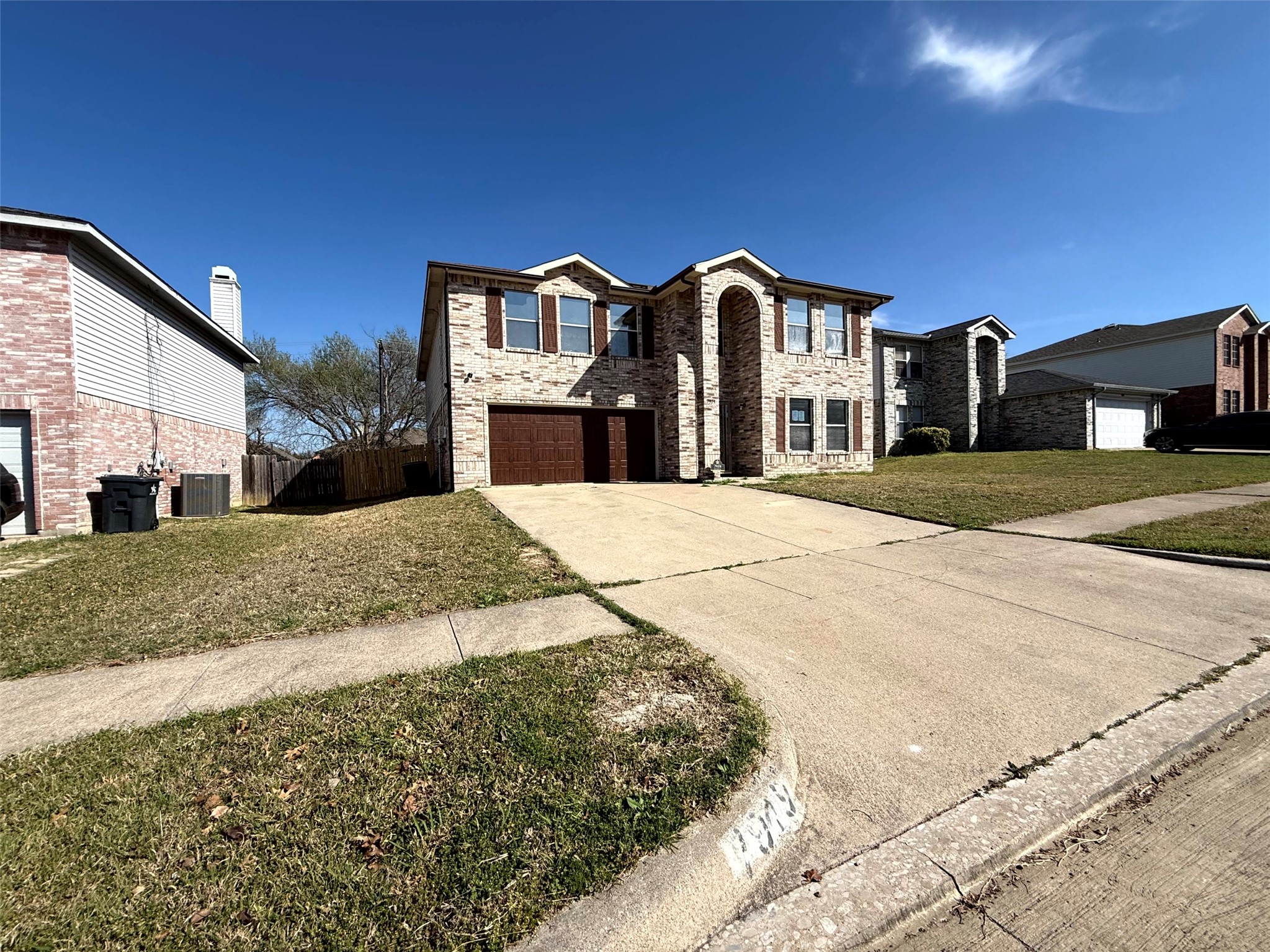 7919 Mosstree Drive Arlington TX 76001