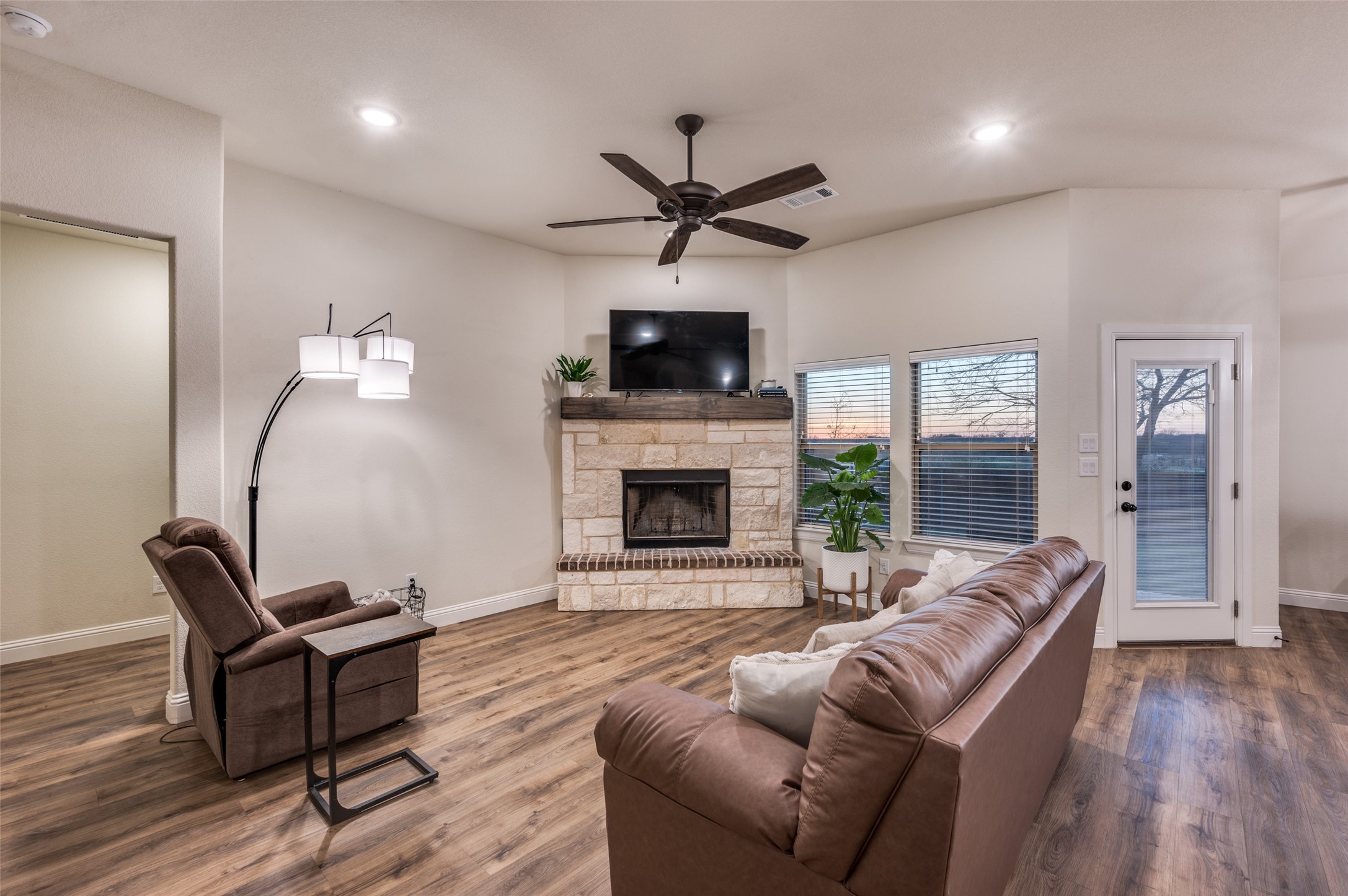 331 Osage Court Krum TX 76249