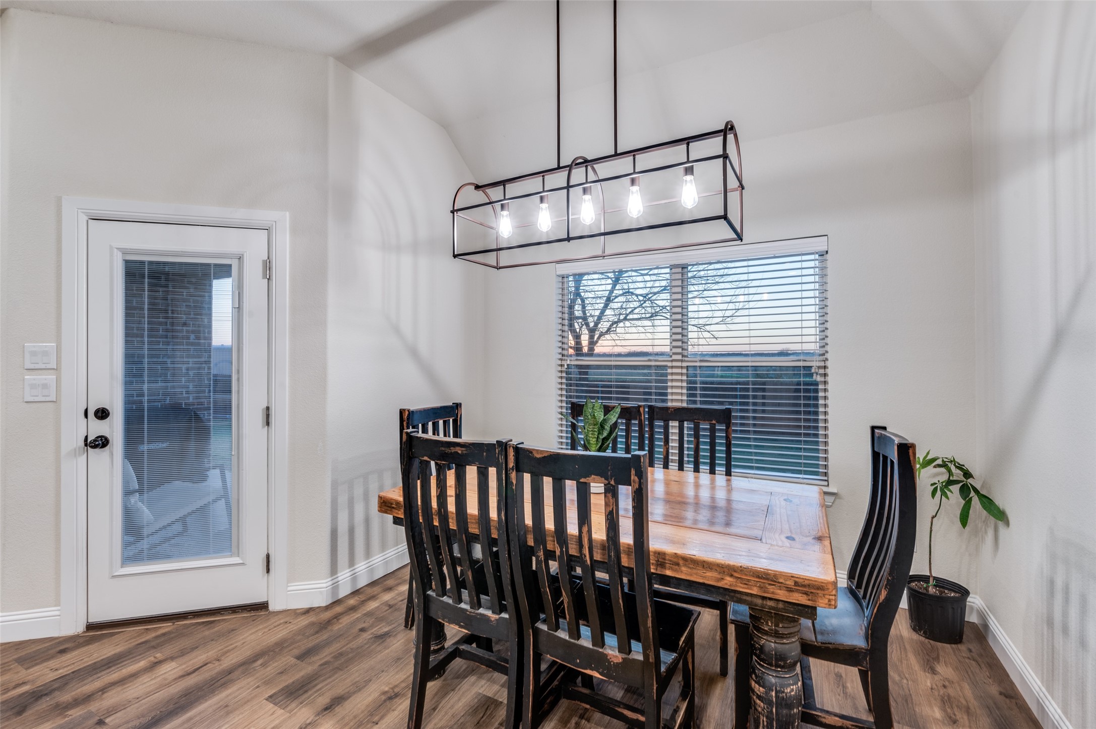 331 Osage Court Krum TX 76249