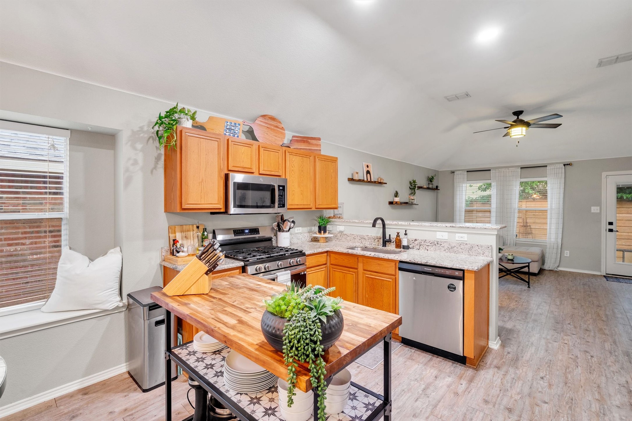 11828 Cottontail Drive Fort Worth TX 76244