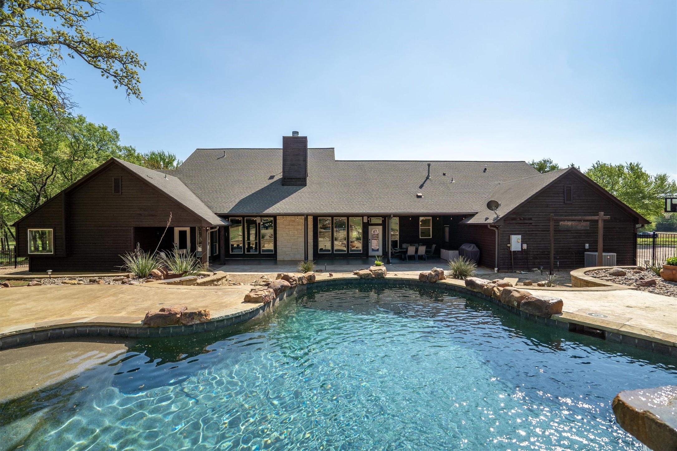 2431 Dr Sanders Road Cross Roads TX 76227