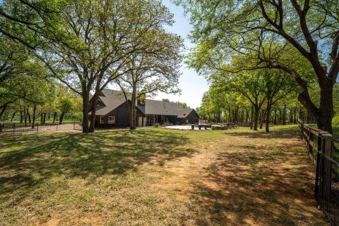 2431 Dr Sanders Road Cross Roads TX 76227