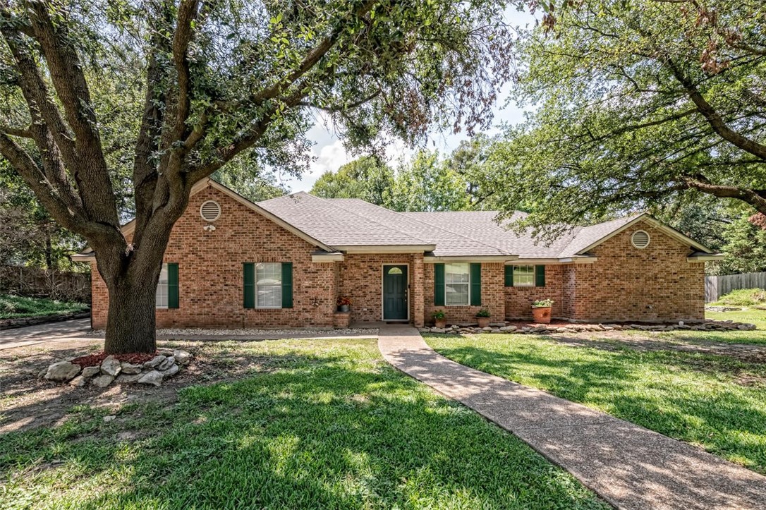 205 Westlane Circle Woodway TX 76712