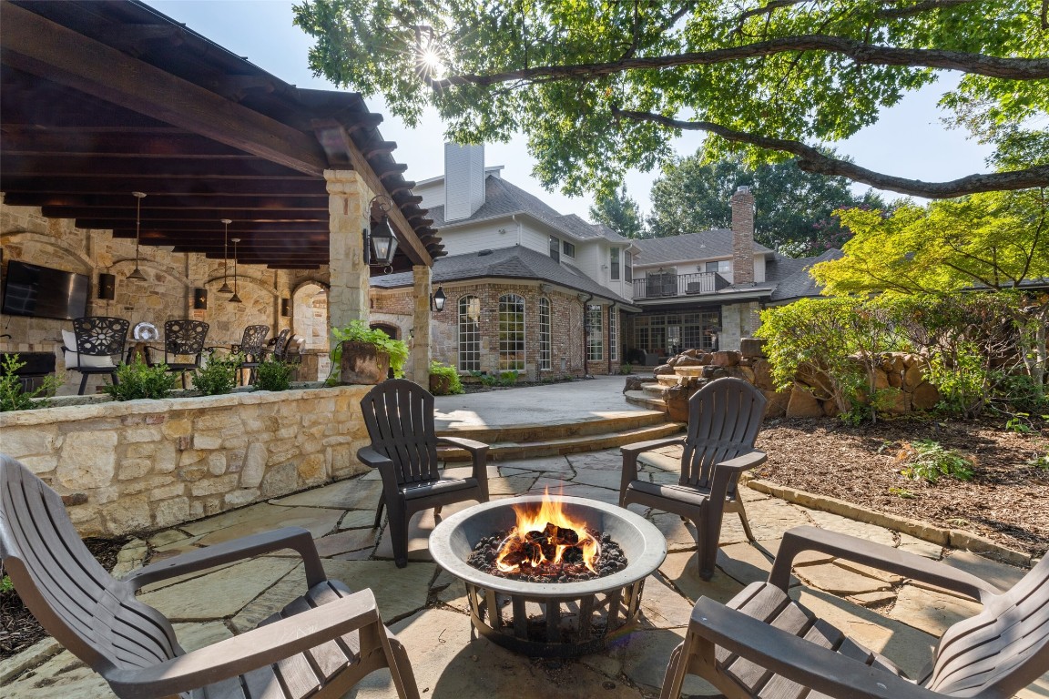 17931 Windtop Lane Dallas TX 75287