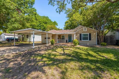 1521 James Drive Garland TX 75042