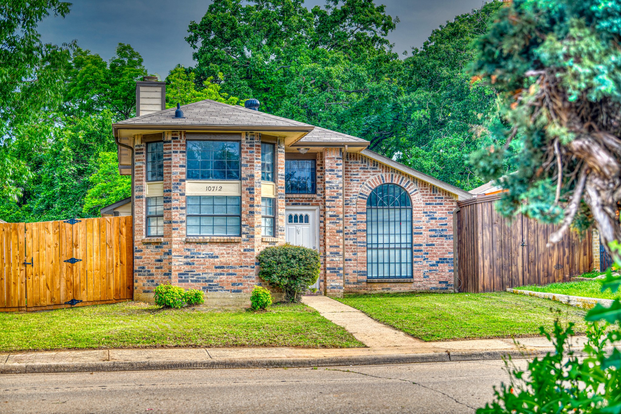10712 Water Oaks Drive Dallas TX 75227