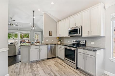 2301 Trickling Creek Drive Garland TX 75041