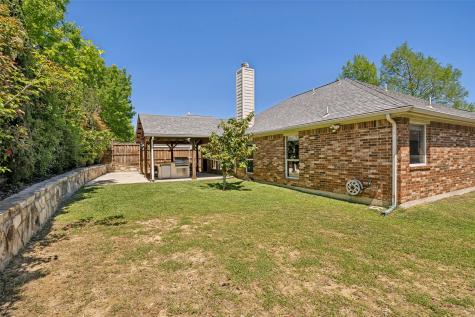 2301 Trickling Creek Drive Garland TX 75041