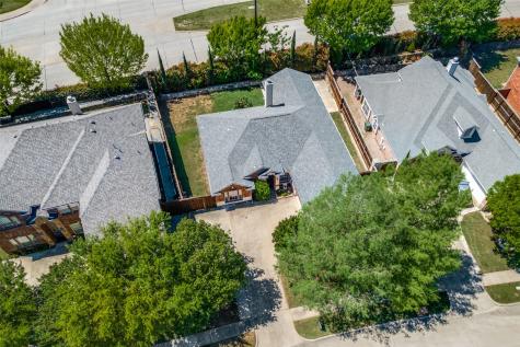 2301 Trickling Creek Drive Garland TX 75041