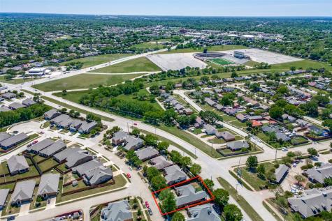 2301 Trickling Creek Drive Garland TX 75041