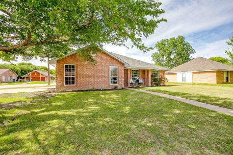 605 Rhonda Italy TX 76651