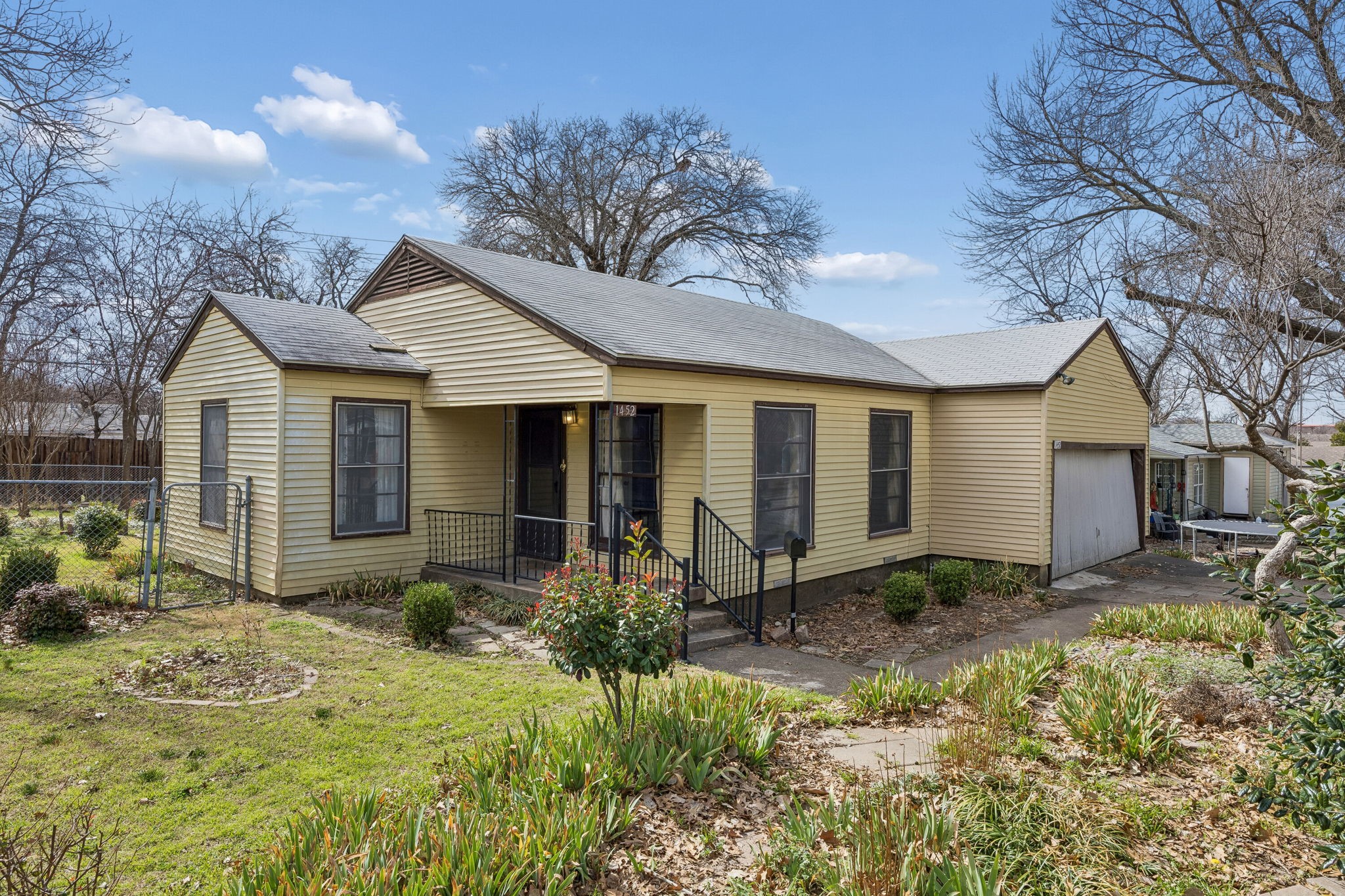 1452 Lakewood Drive Garland TX 75042
