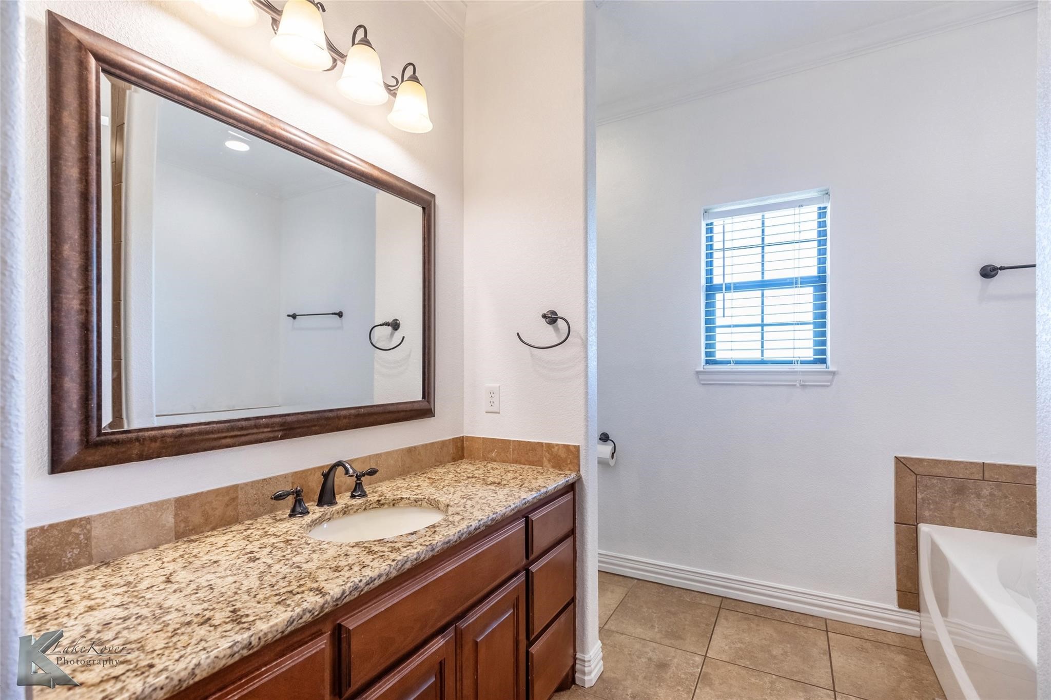 357 County Road 337 Tuscola TX 79562