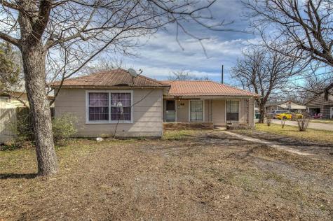 1829 Wellington Street Greenville TX 75401