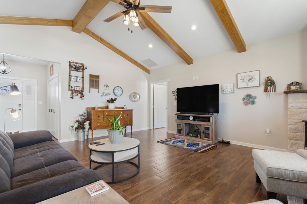 715 Vz County Road 1803 Grand Saline TX 75140
