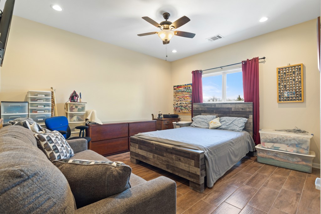 715 Vz County Road 1803 Grand Saline TX 75140