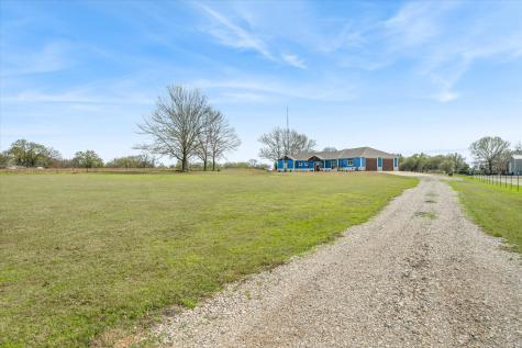 715 Vz County Road 1803 Grand Saline TX 75140