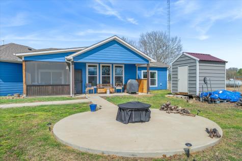 715 Vz County Road 1803 Grand Saline TX 75140