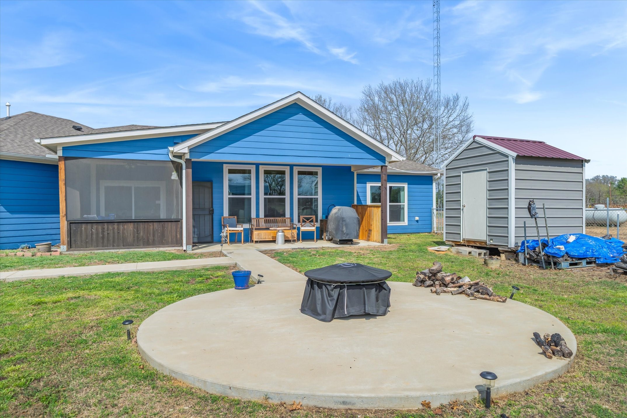 715 Vz County Road 1803 Grand Saline TX 75140
