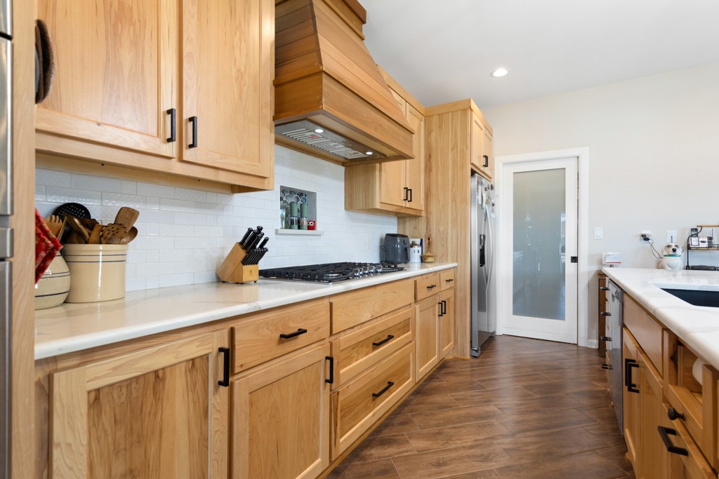 715 Vz County Road 1803 Grand Saline TX 75140