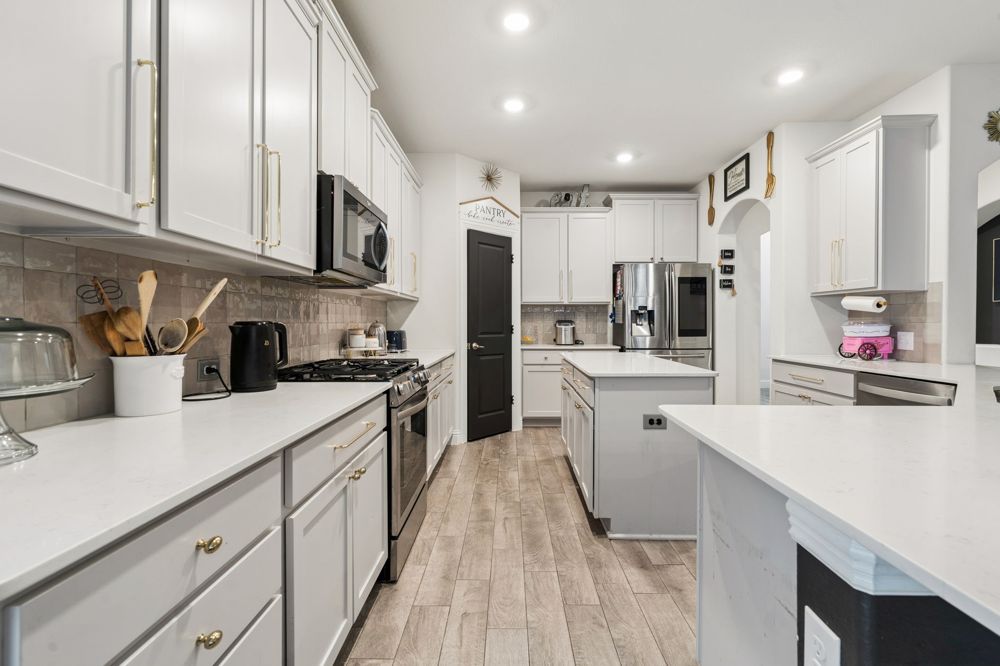 11208 Canyon Mine Drive Aubrey TX 76227