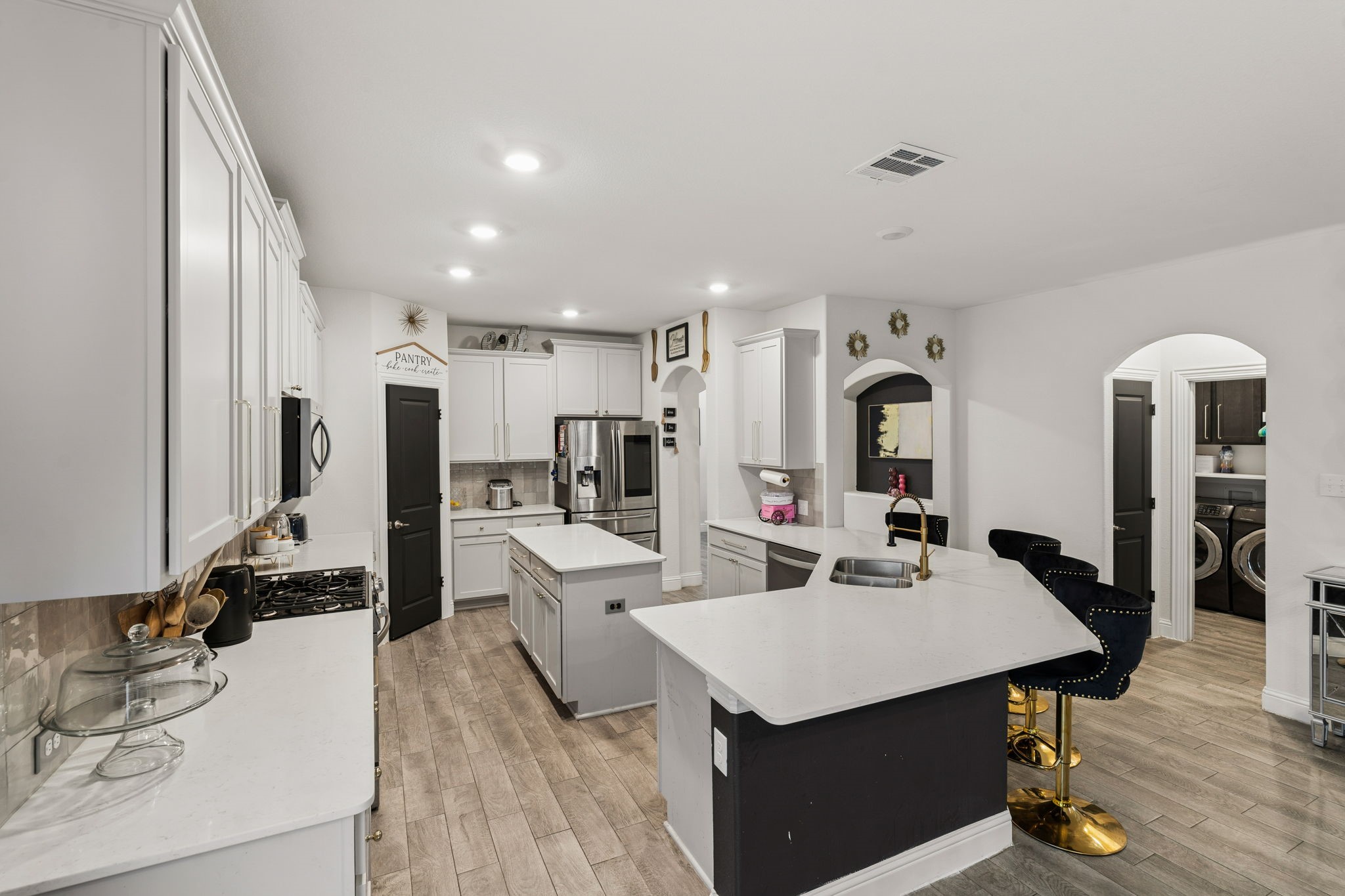 11208 Canyon Mine Drive Aubrey TX 76227