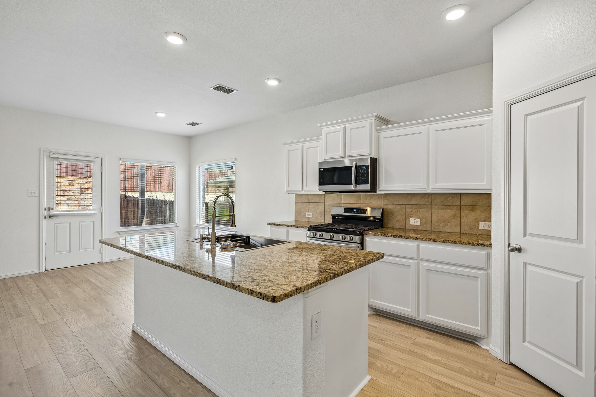 10116 Huntersville Trail Fort Worth TX 76108