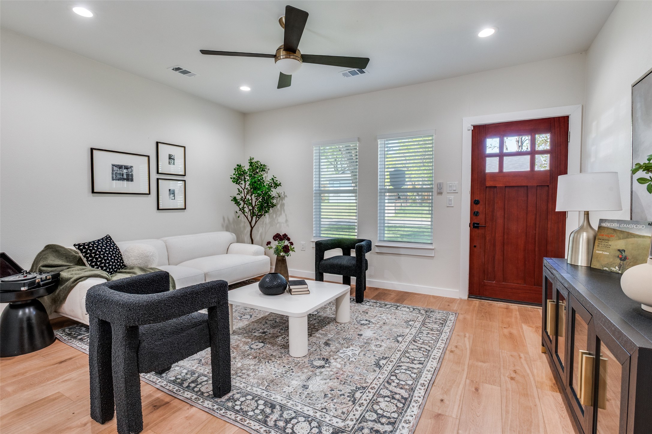 602 Brooks Avenue Dallas TX 75208