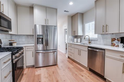 602 Brooks Avenue Dallas TX 75208