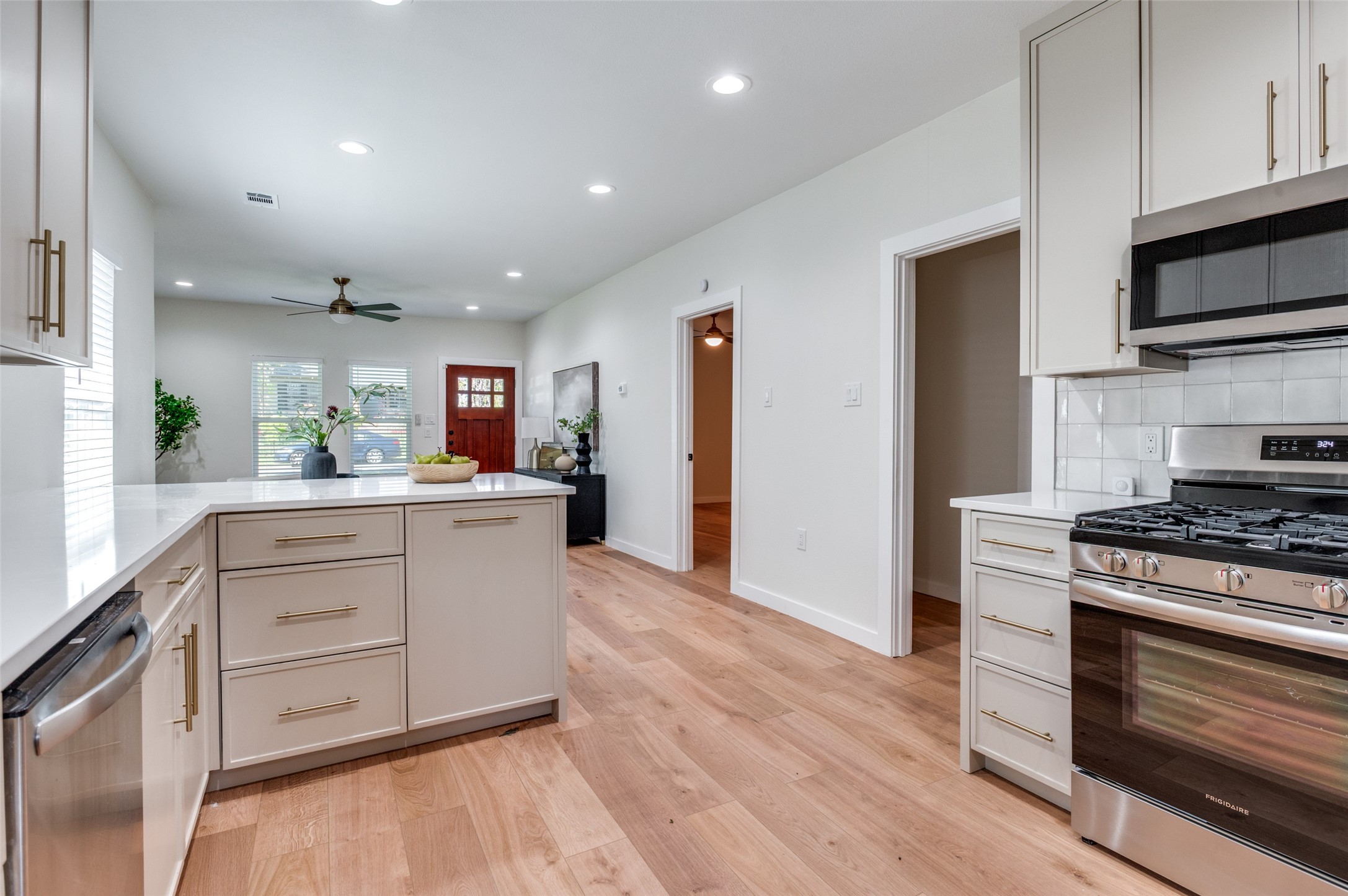 602 Brooks Avenue Dallas TX 75208