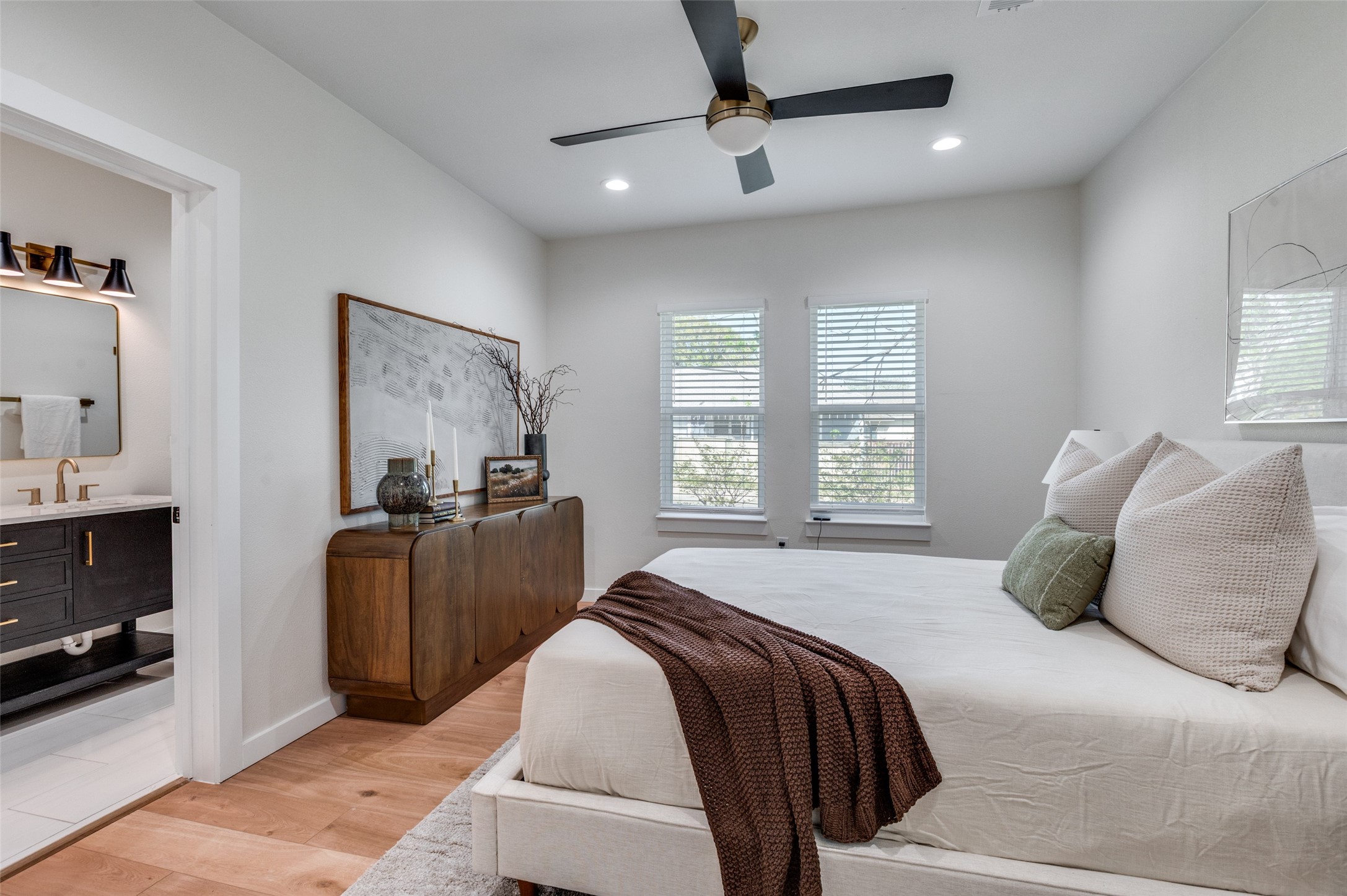 602 Brooks Avenue Dallas TX 75208