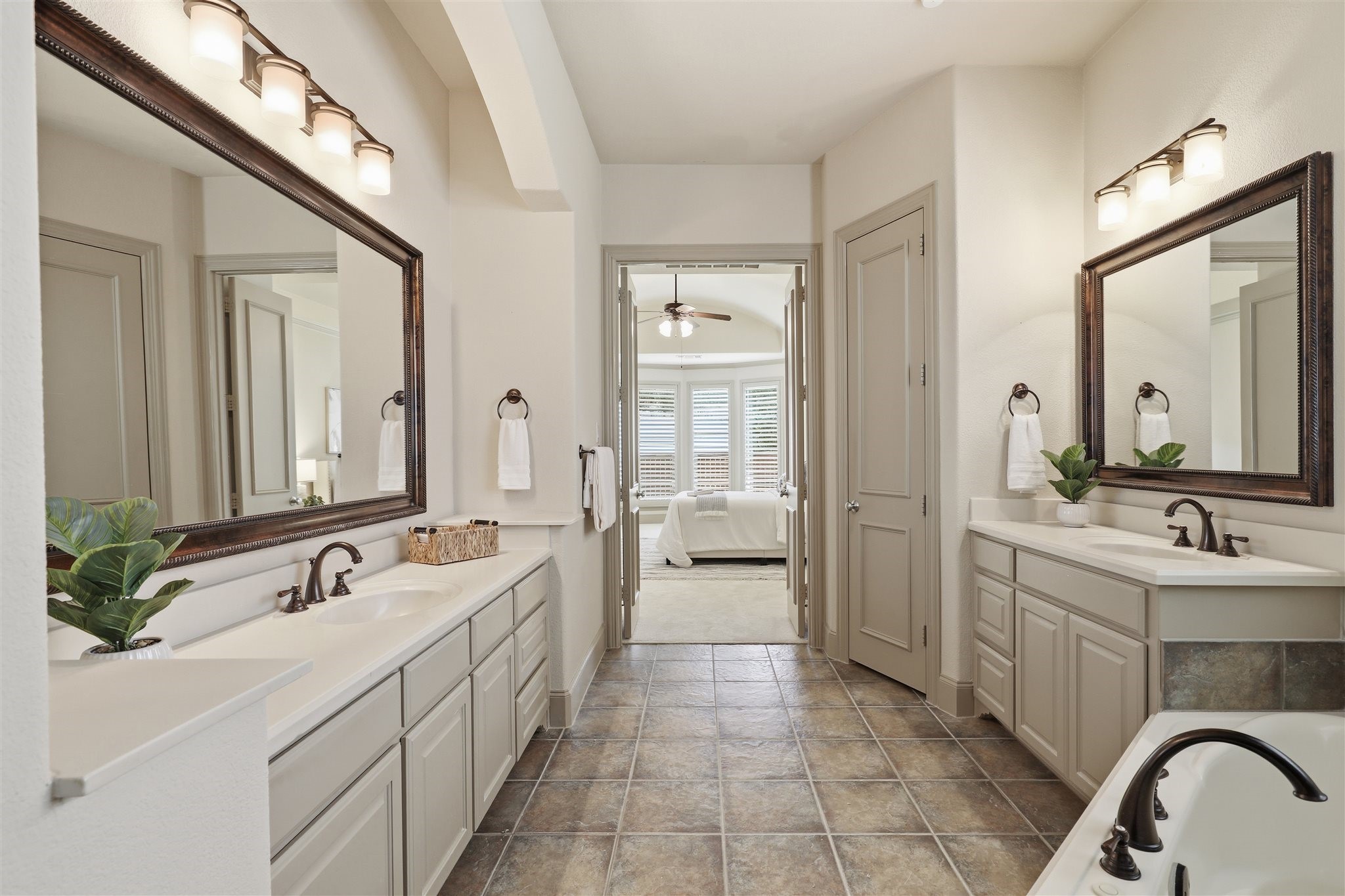 929 Lairds Lane Allen TX 75013