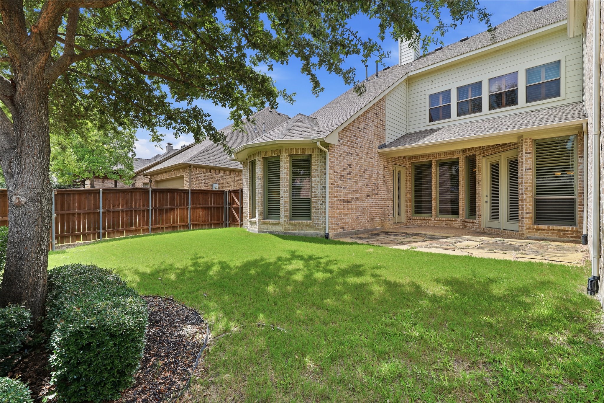 929 Lairds Lane Allen TX 75013