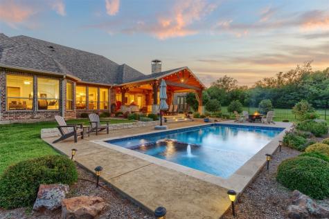 4664 Lake Breeze Drive Mckinney TX 75071