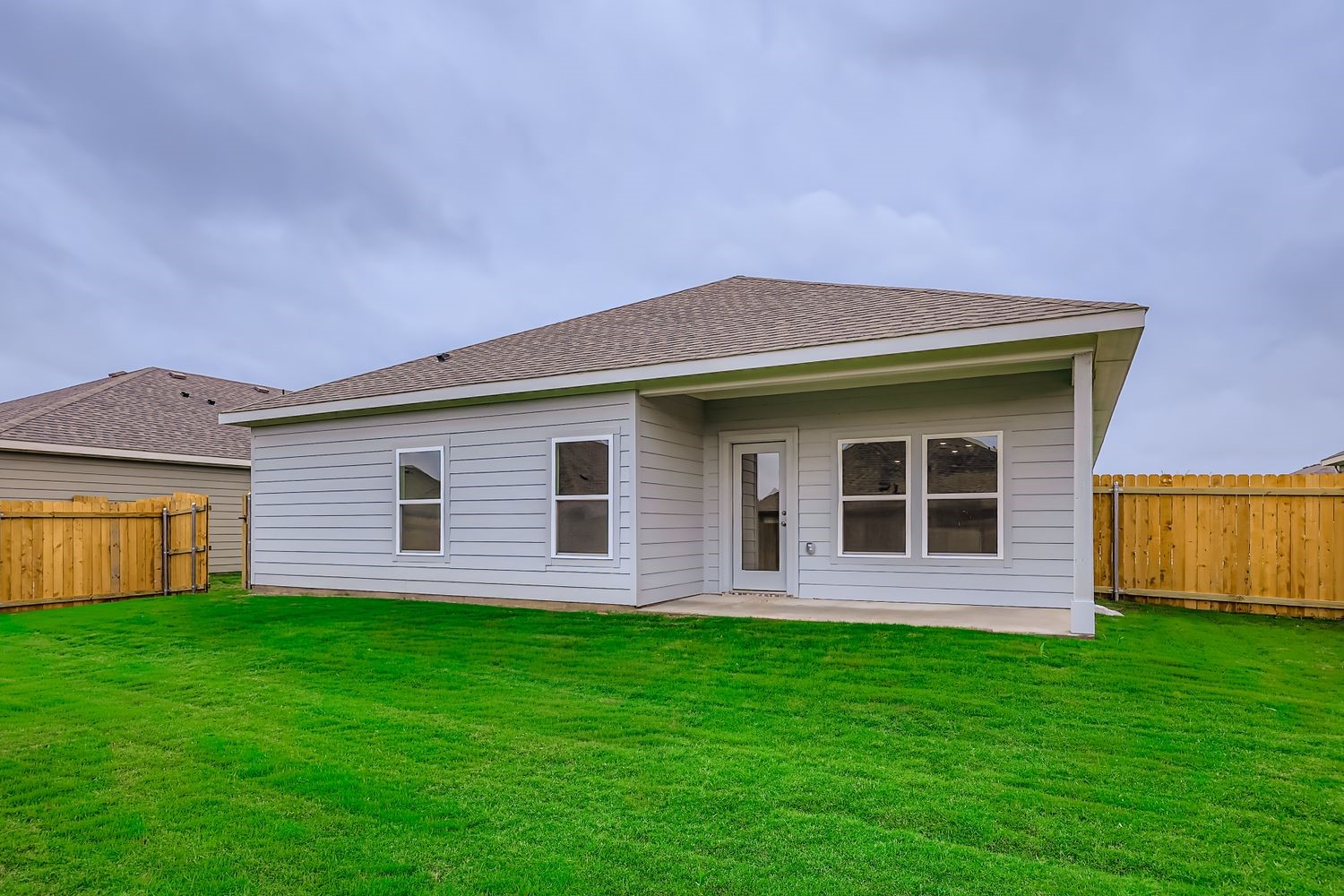 1009 Park Oak Lane Crowley TX 76036