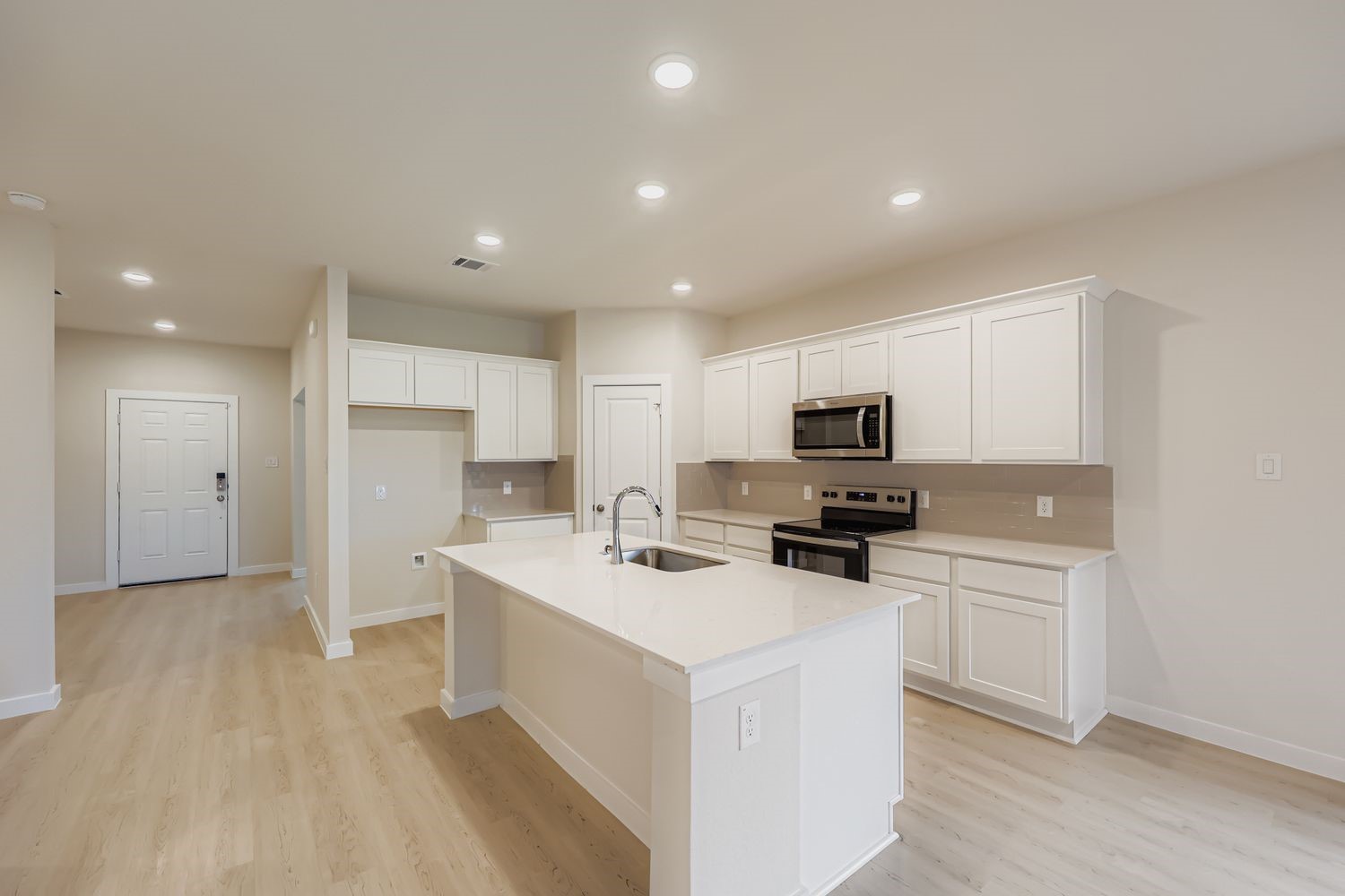 1009 Park Oak Lane Crowley TX 76036