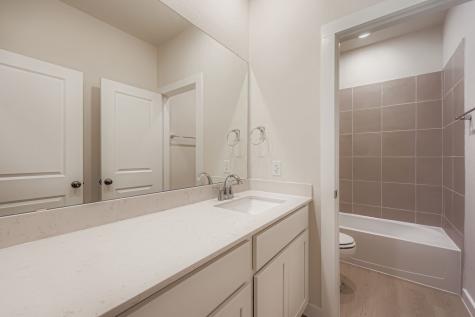 1009 Park Oak Lane Crowley TX 76036