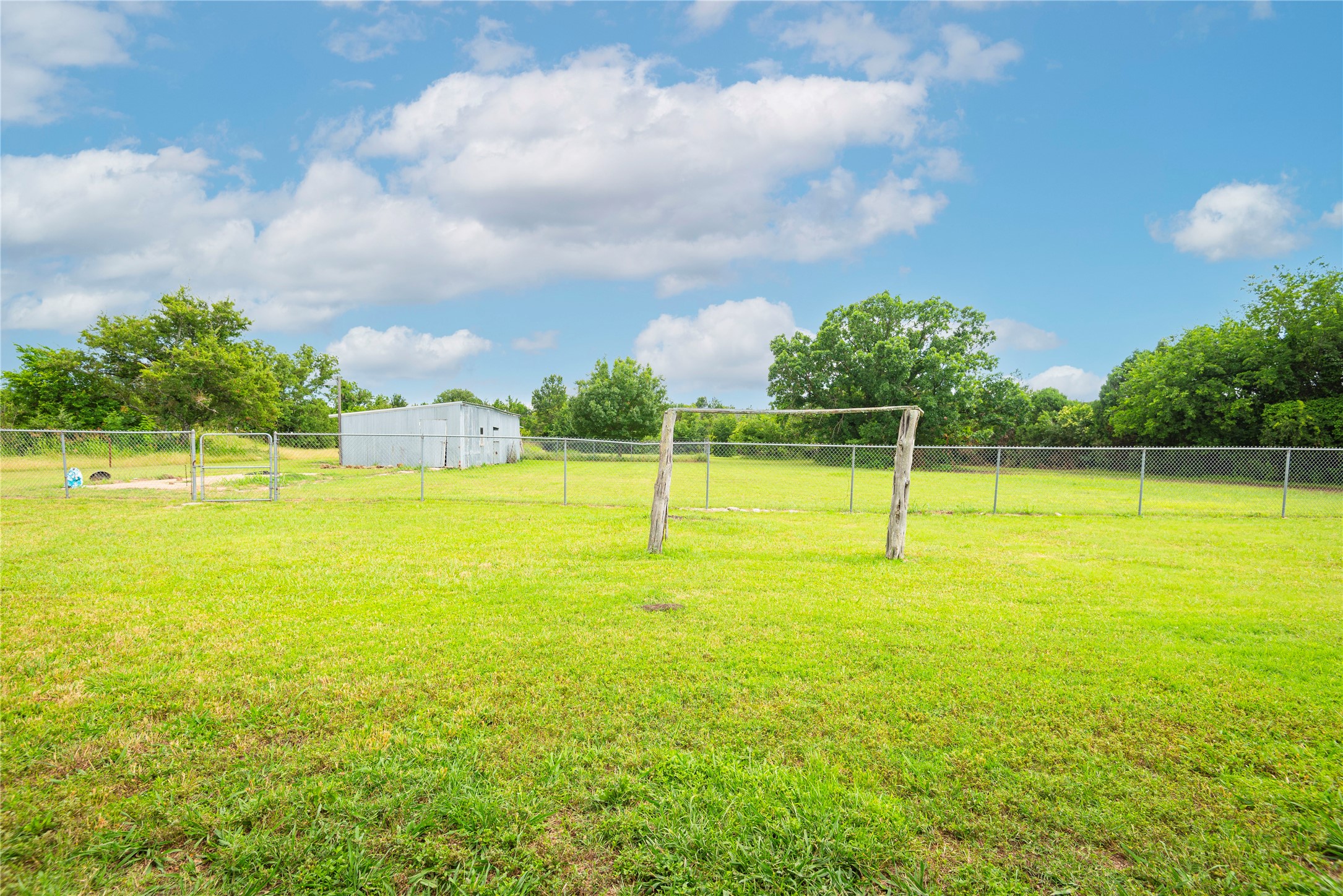 228 Brown Creek Road Weatherford TX 76085