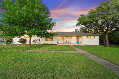 1305 S Old Temple Road Lorena TX 76655