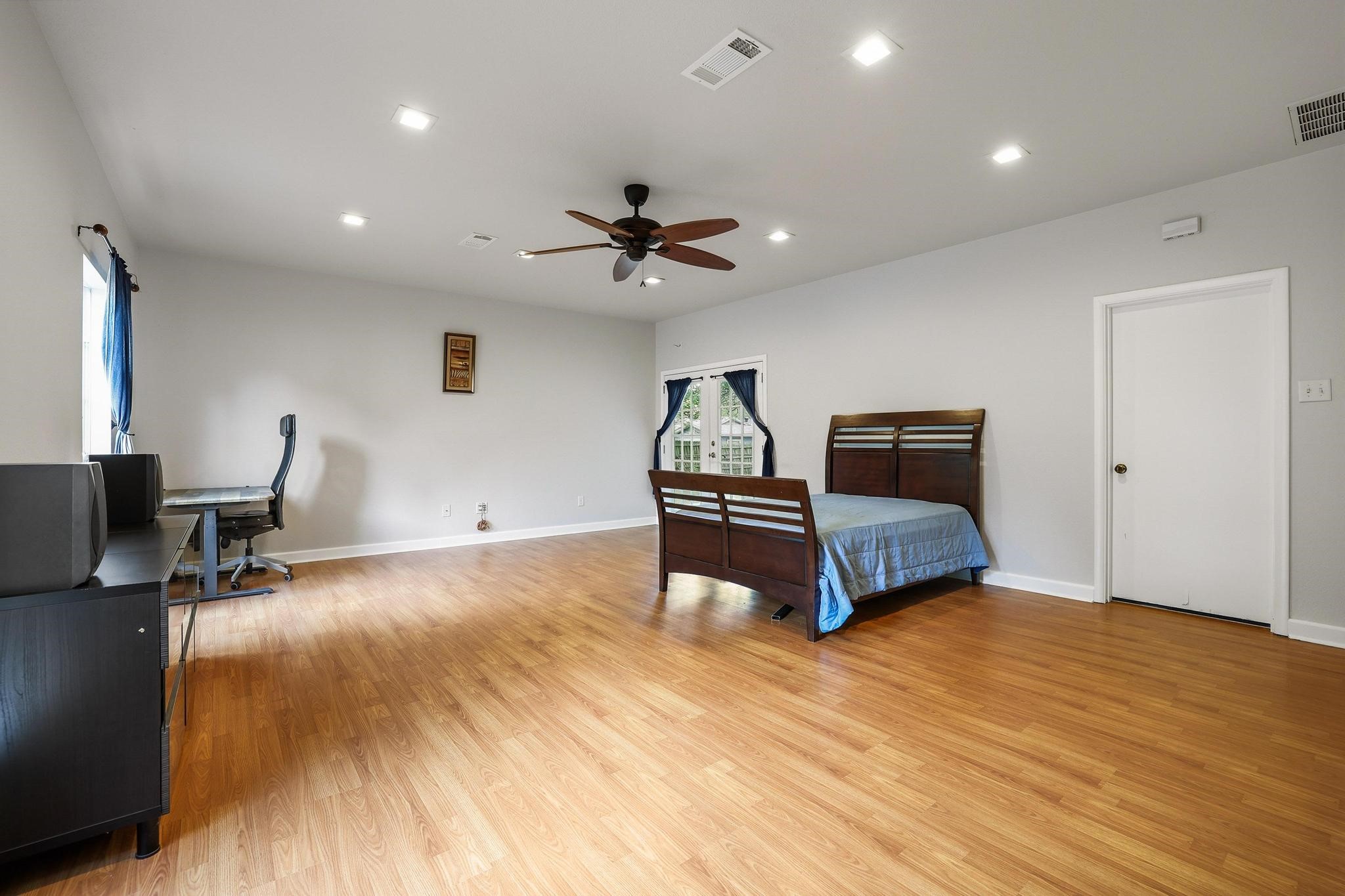 813 S Andrews Street Sherman TX 75090