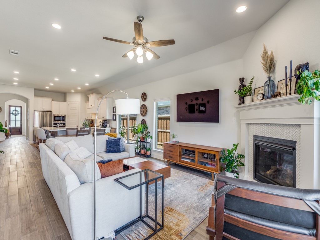 2001 Song Sparrow Lane Mckinney TX 75071