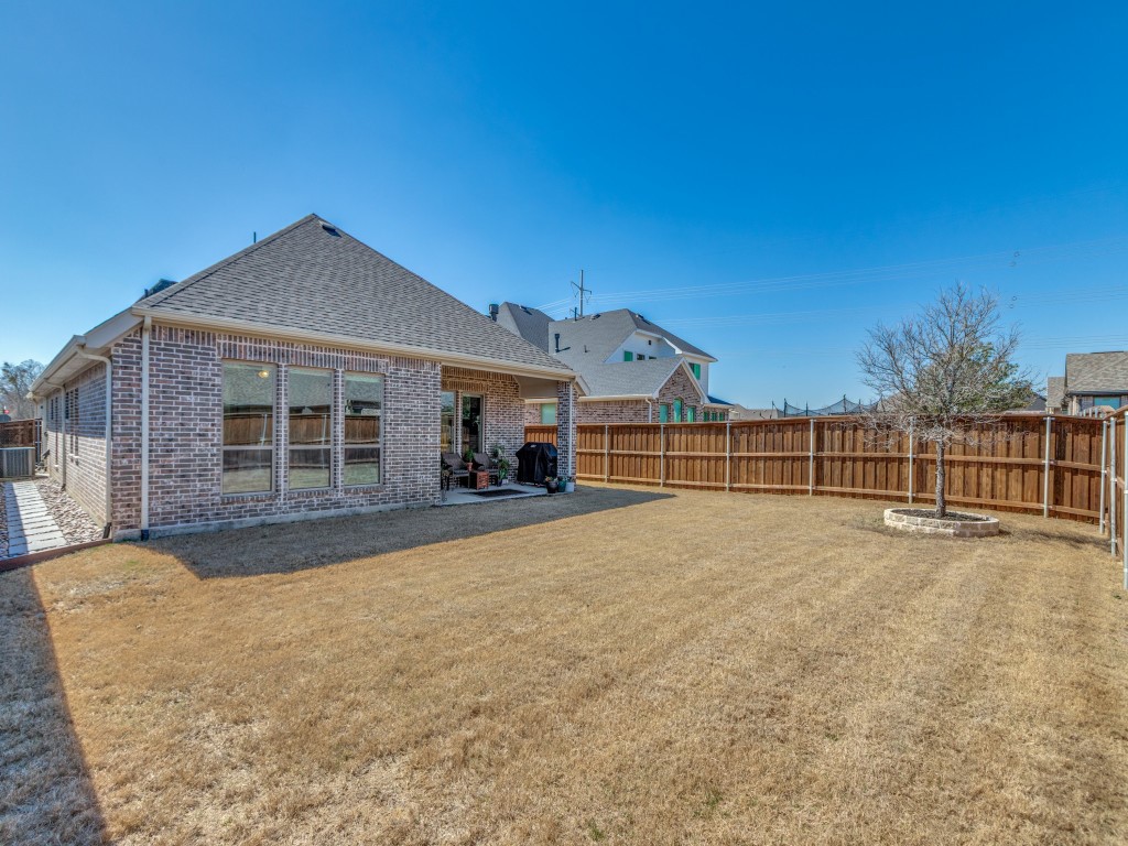 2001 Song Sparrow Lane Mckinney TX 75071
