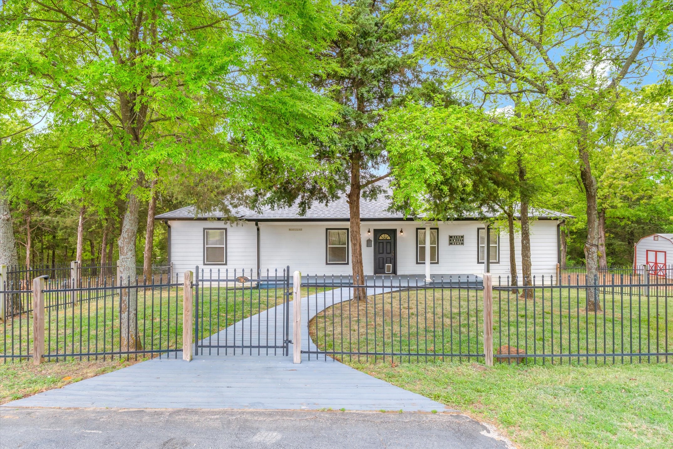 14227 County Road 438 Lindale TX 75771
