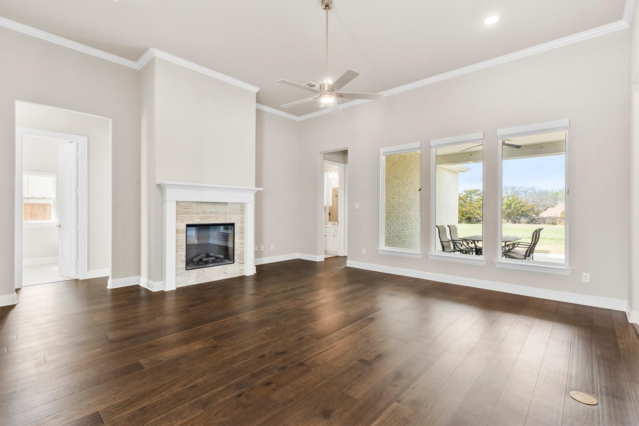 4651 Spring Garden Road Midlothian TX 76065