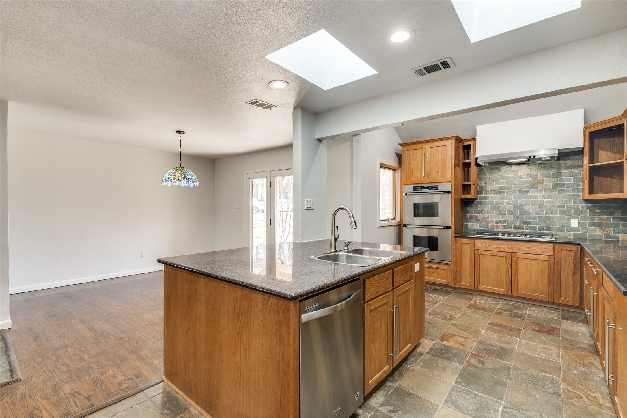 1720 Plummer Drive Rockwall TX 75087