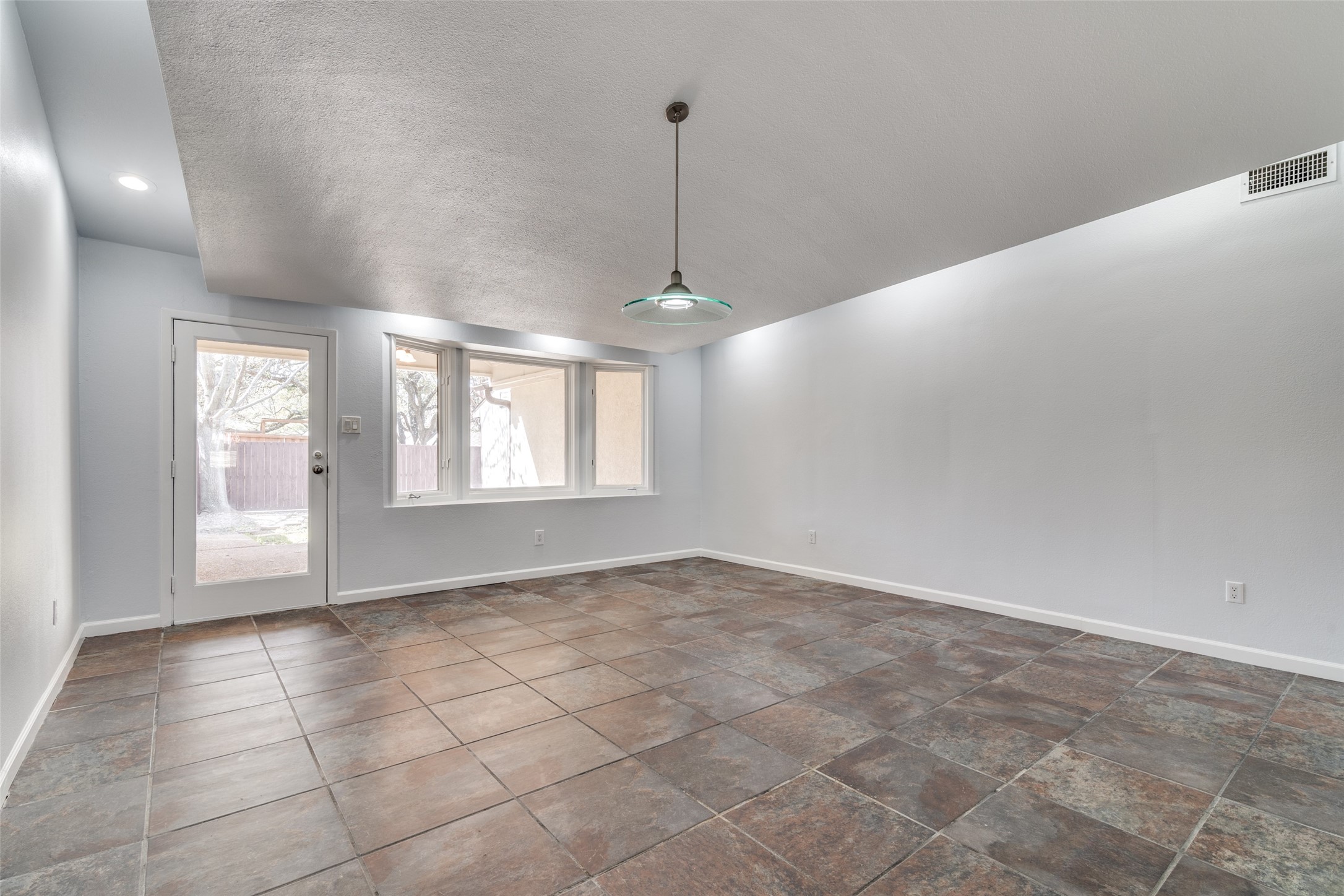 1720 Plummer Drive Rockwall TX 75087