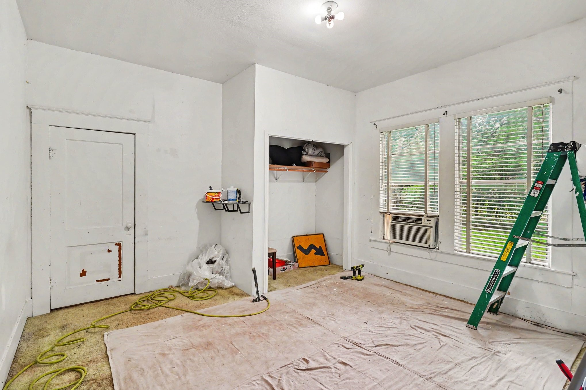 506 Woodard Avenue Cleburne TX 76033