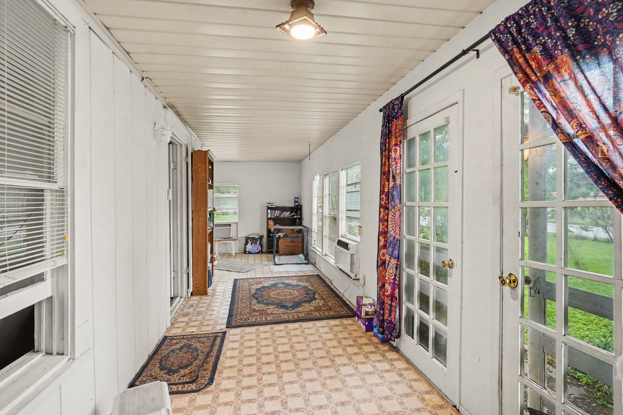 506 Woodard Avenue Cleburne TX 76033