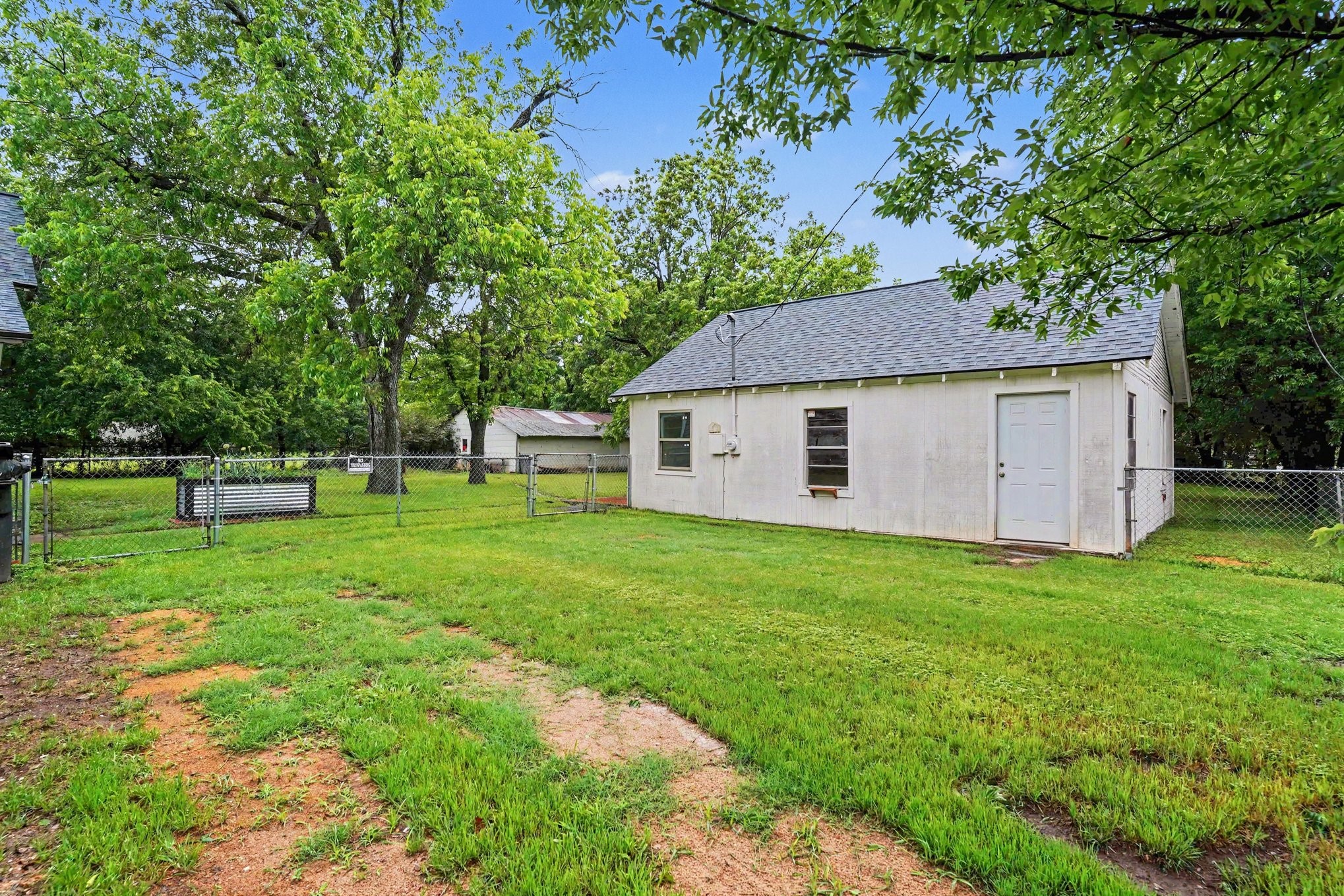 506 Woodard Avenue Cleburne TX 76033