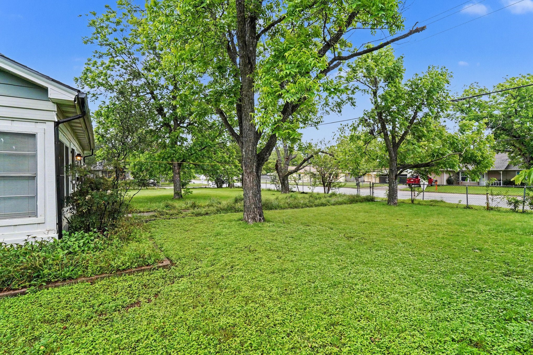 506 Woodard Avenue Cleburne TX 76033